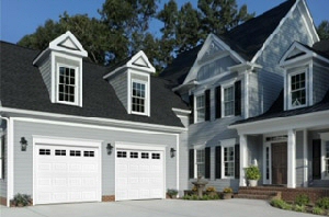 Picture of Garage doors on a nice house